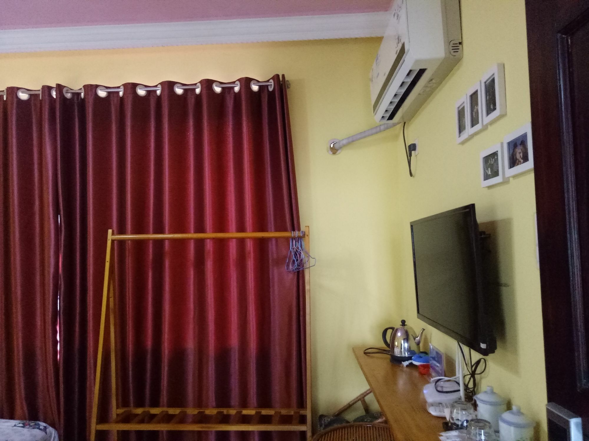 En Attendant Godot Youth Hostel Яншо Экстерьер фото